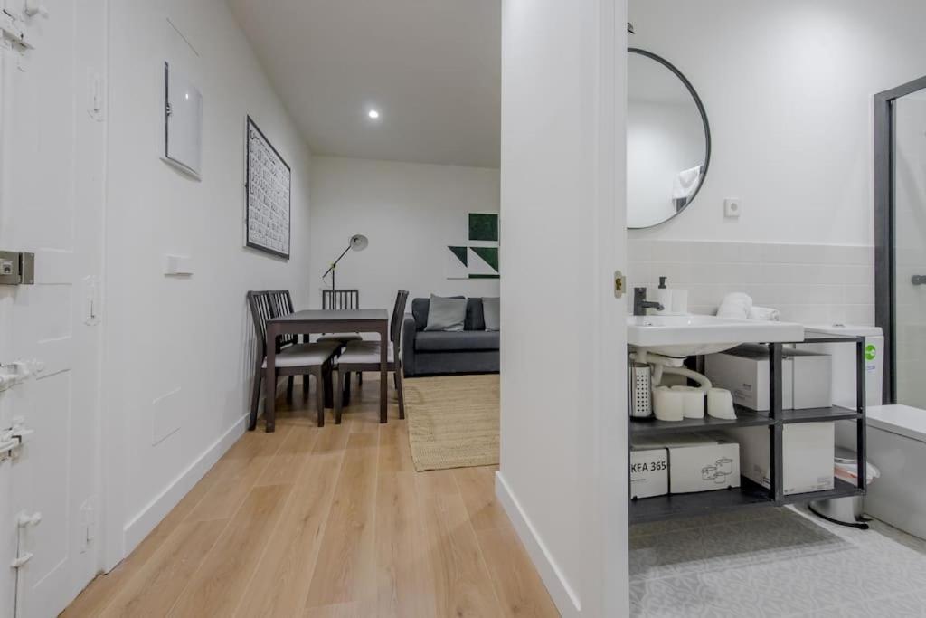 Cozy Apt Para 6Pax A Escasos Metros Del Retiro Madrid Exteriör bild